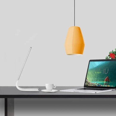 Lampka V-TAC SKU8520 VT-1037 2700K-6400K 6,5W 110l