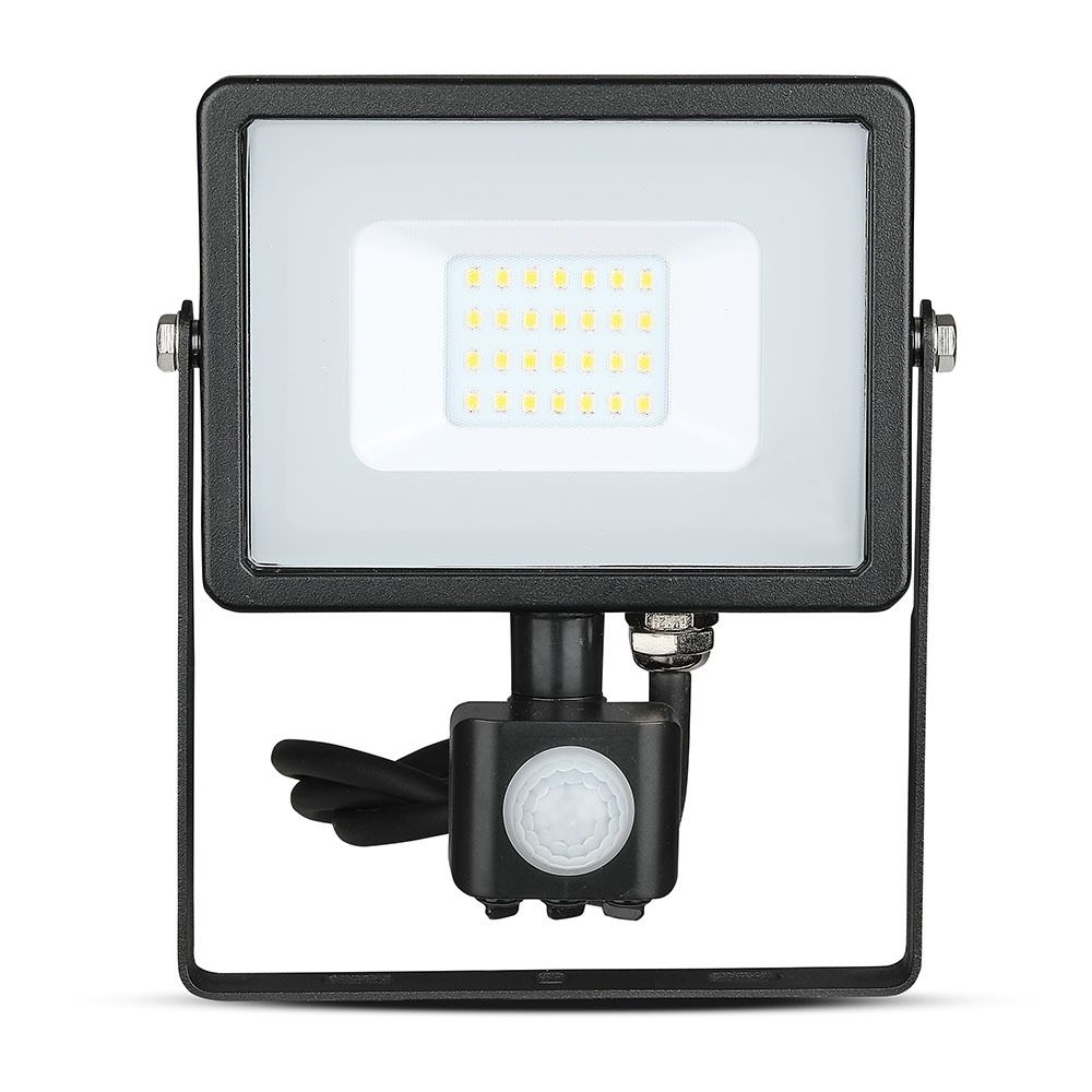 Naświetlacz V-TAC SKU453 VT-20-S-W 6400K 20W 1600l