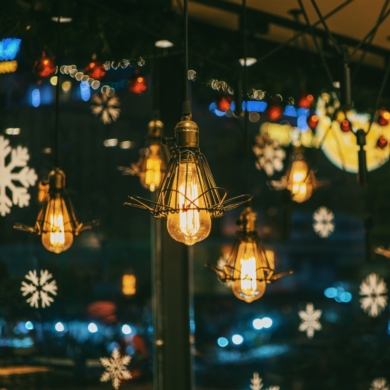 Żarówka V-TAC SKU217474 VT-2185 1800K 4W 200lm