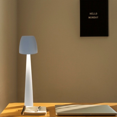 Lampka V-TAC SKU23684 VT-75001 3000K-6000K 3W 110l