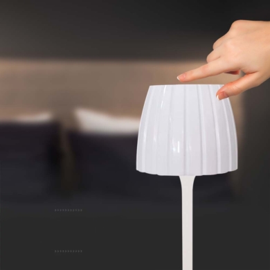 Lampka V-TAC SKU23355 VT-7967 3000K-6000K 2,7W 110